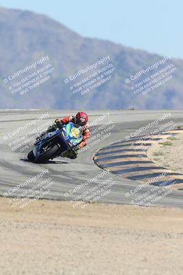 media/Oct-05-2025-CVMA (Sun) [[beeef4f201]]/Race 11-500-400(4)-350 Supersport/